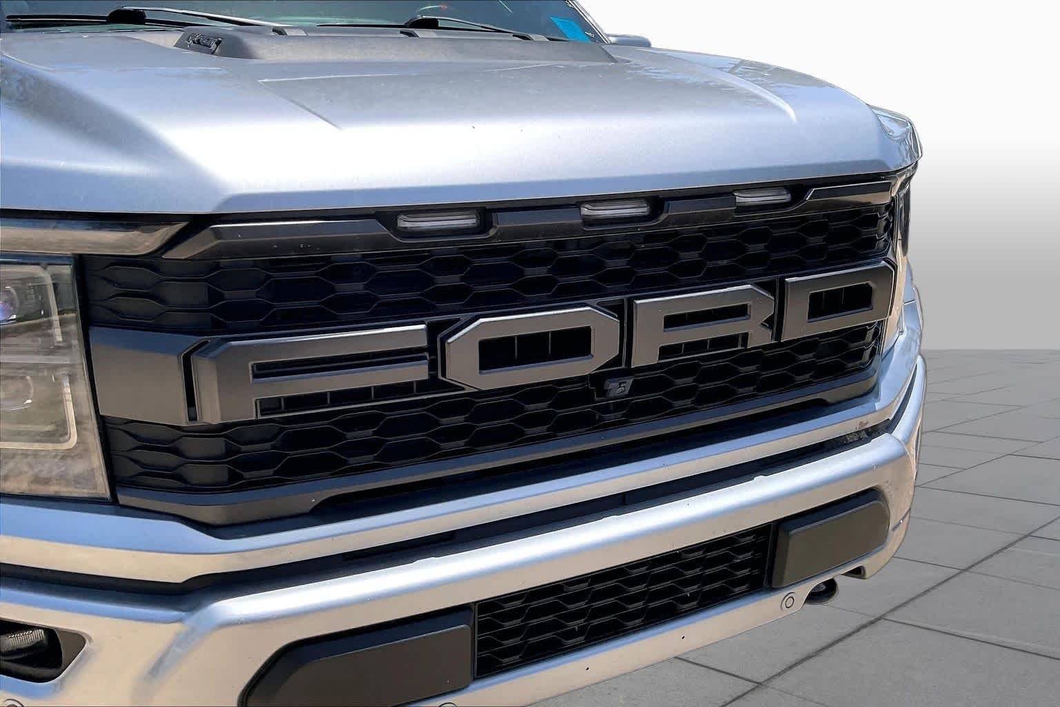 Used 2023 Iconic Silver Metallic Ford Raptor image 28