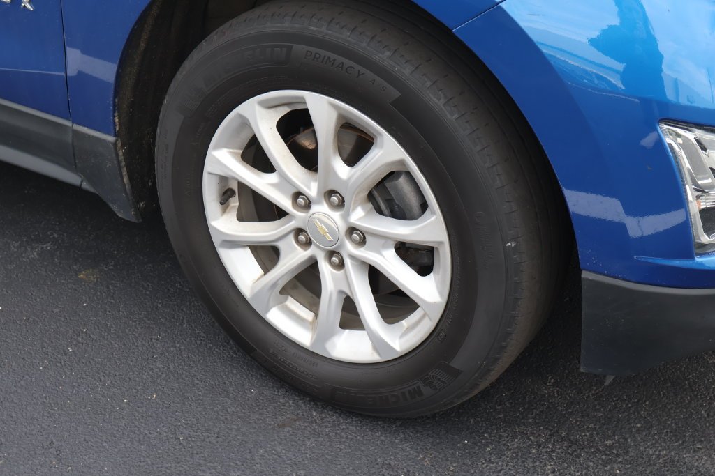 Used 2019 KINETIC BLUE METALLIC Chevrolet LT image 8