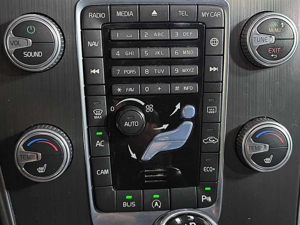 Used 2016 Gray Volvo T5 Drive-E Premier image 19