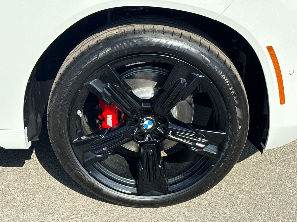 New 2026 Alpine White BMW 30 xDrive image 7