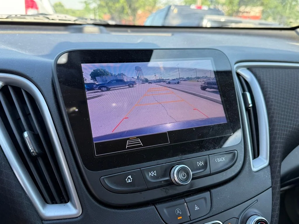 Used 2023 Gray Chevrolet LT image 20