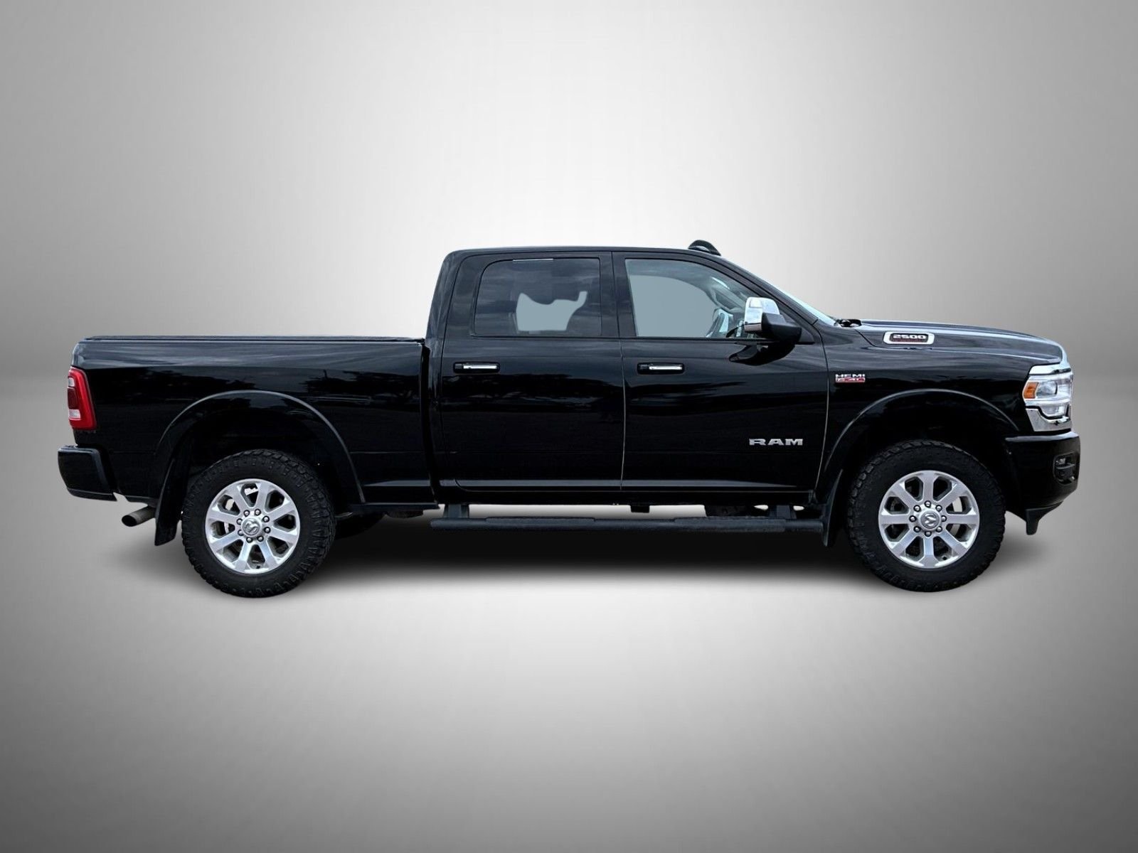 Used 2022 Black Ram Laramie image 4