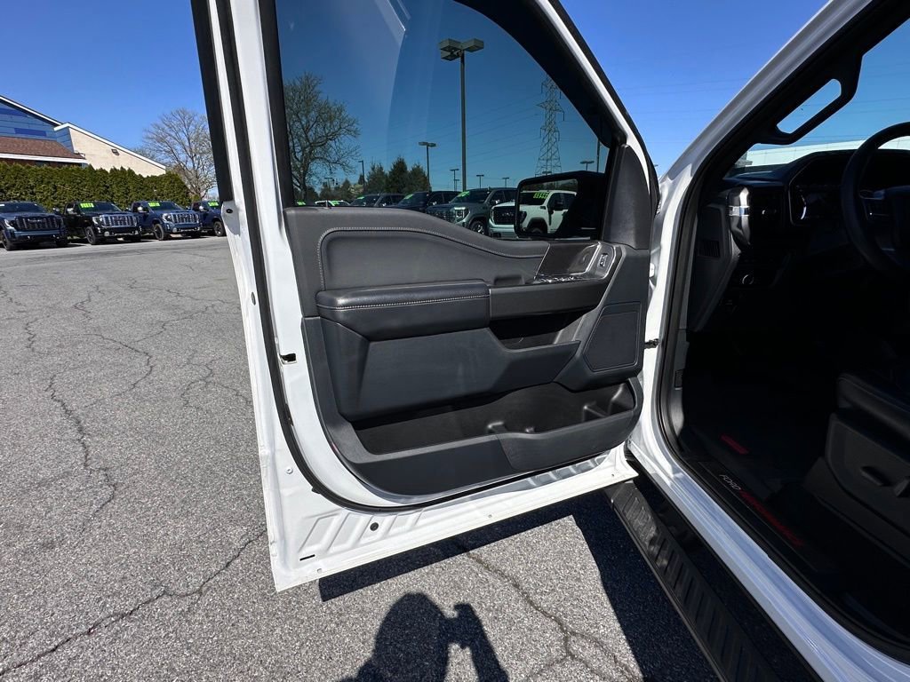 Used 2023 White Ford XLT image 23