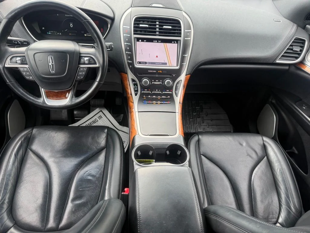 Used 2019 Black Lincoln Reserve image 47