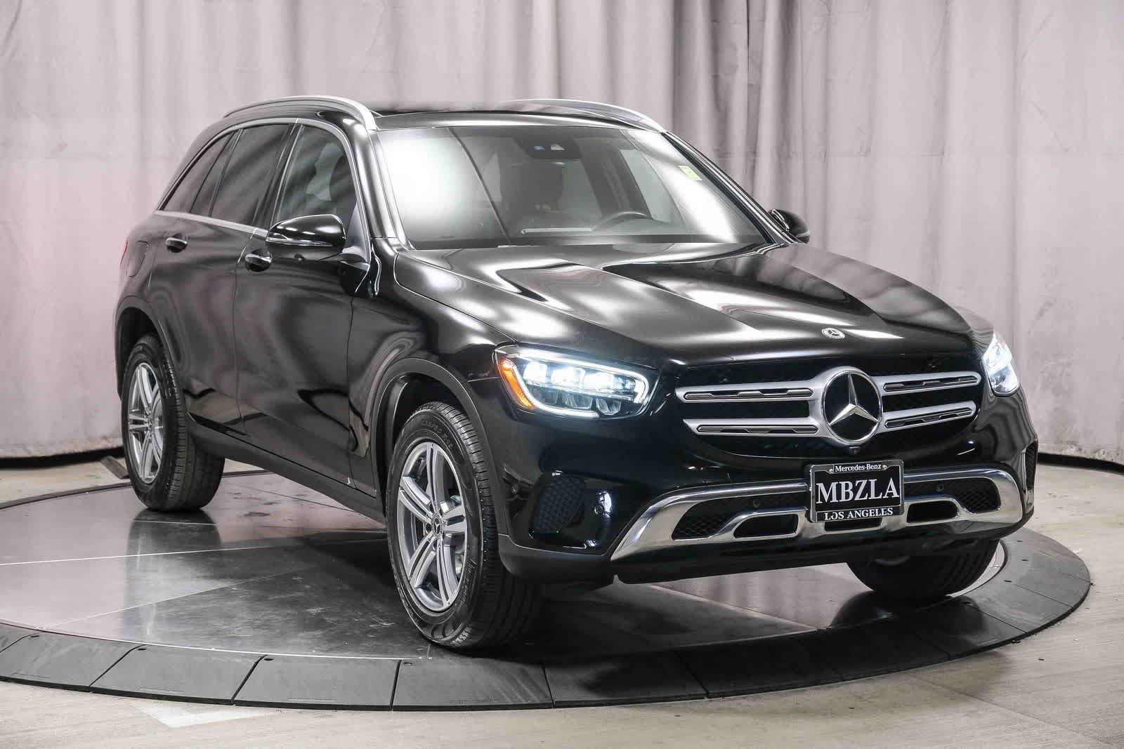 Certified Used 2022 Black Mercedes-Benz GLC 300 image 5