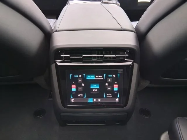 2026 Cadillac Escalade IQ Luxury - Photo 28