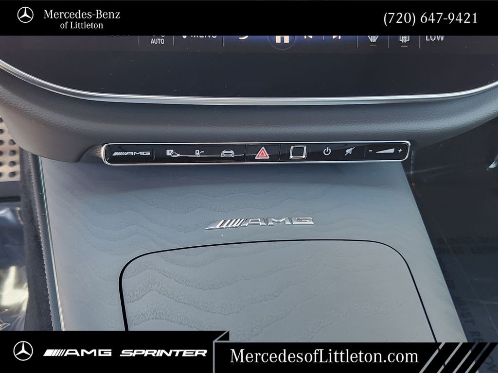 New 2026 MANUFAKTUR Alpine Grey Mercedes-Benz E 53 AMG® image 17