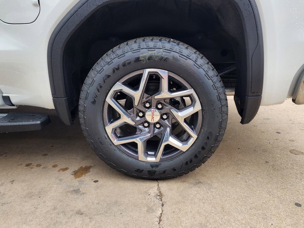 2026 GMC Sierra 1500 SLT - Photo 51