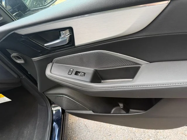 New 2026 Majestic Black Pearl Acura  image 32