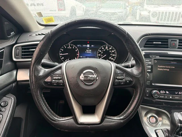 Used 2020 Silver Nissan 3.5 SL image 14