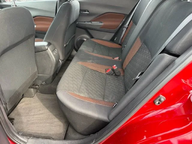 Used 2023 Red Nissan SR image 10