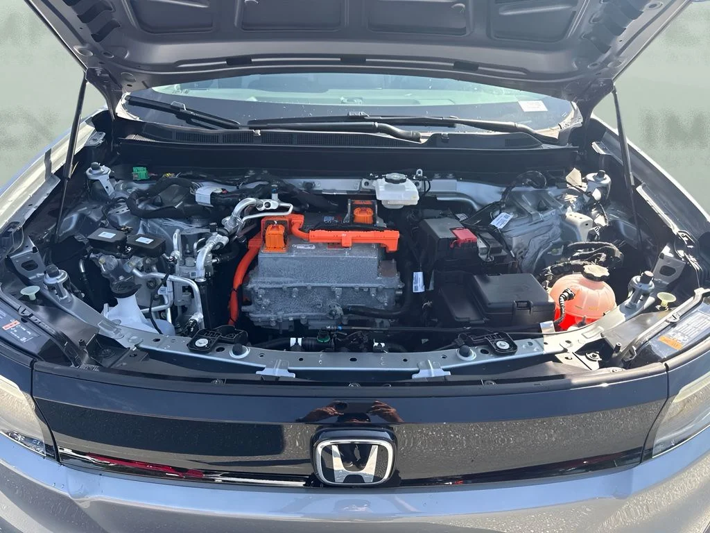 Used 2025 Gray Honda Touring image 19