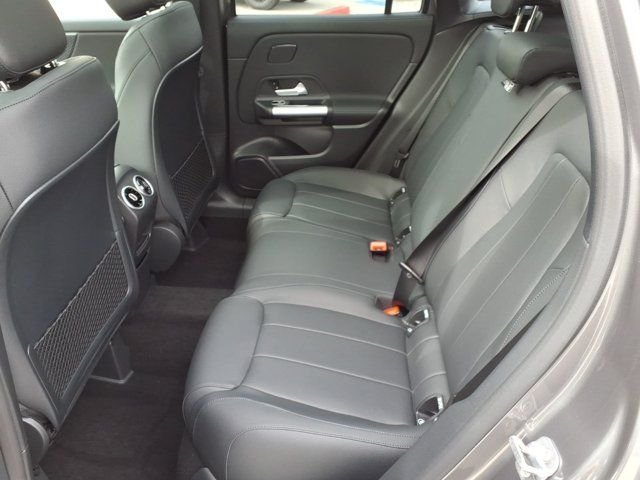 New 2026 Gray Mercedes-Benz GLA 250 image 18