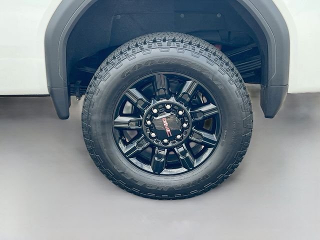 2025 GMC Sierra 3500HD AT4 - Photo 39