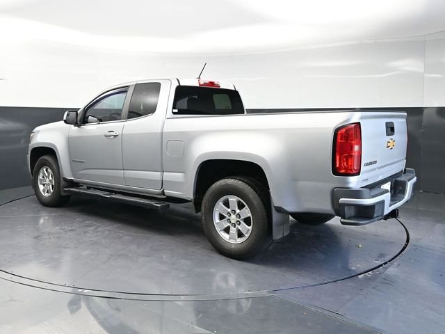 Used 2016 Silver Ice Metallic Chevrolet Work Truck image 7