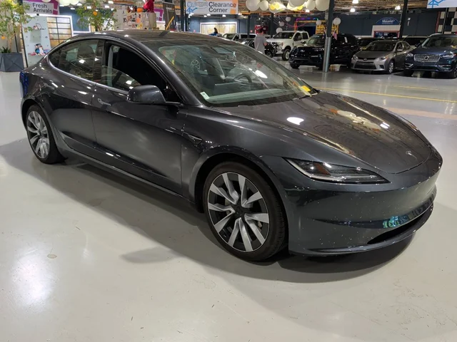 2024 Tesla Model 3 Base