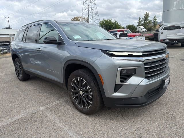 2026 Chevrolet Traverse FWD LT's photo