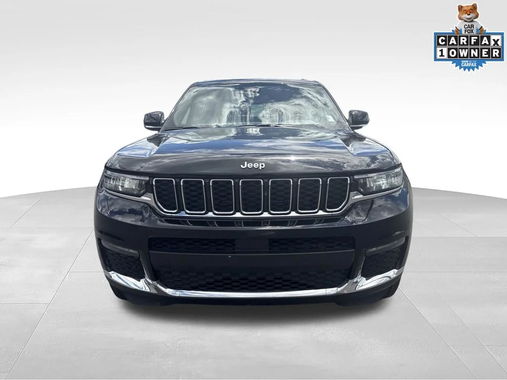 Used 2023 Black Jeep Limited image 9