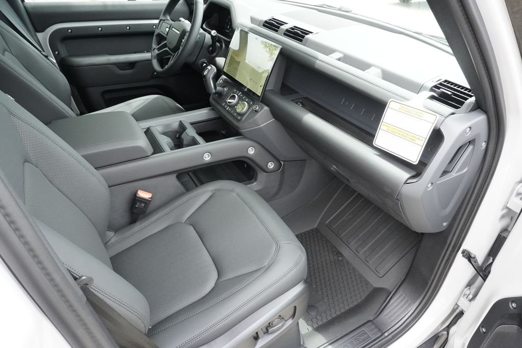 New 2026 Borasco Grey Land Rover S image 22