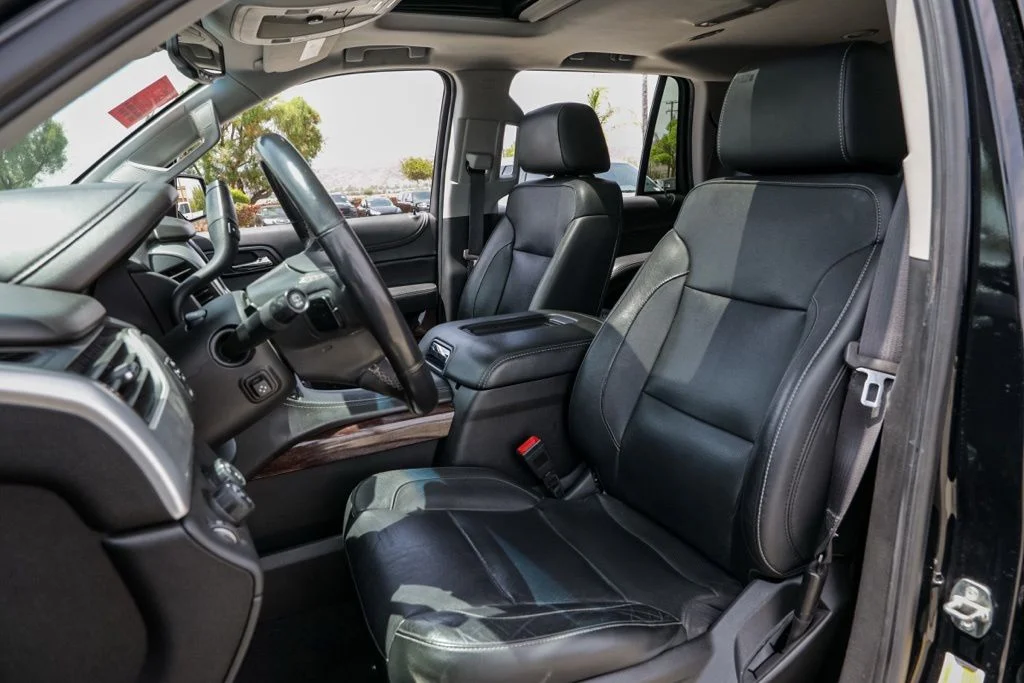 Used 2020 Black GMC SLT image 18