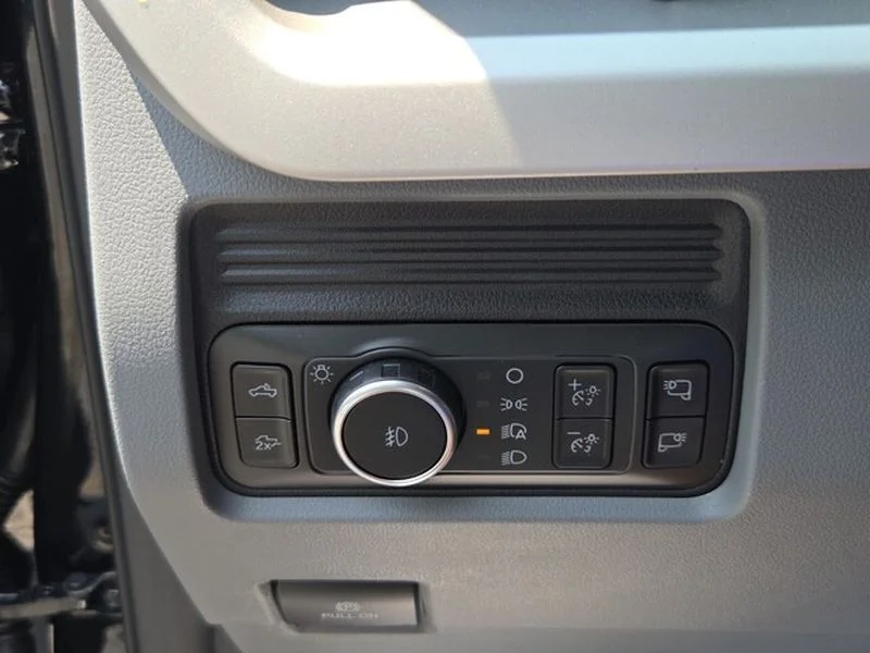 New 2026 Agate Black Metallic Ford F-250® XLT image 27