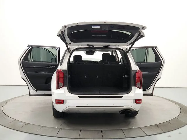 Used 2021 White Hyundai Limited image 15