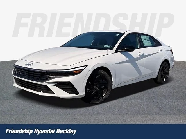 Used 2026 White Hyundai SEL Sport image 1