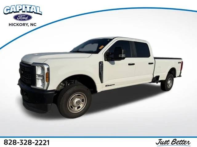 Used 2024 White Ford XL image 1