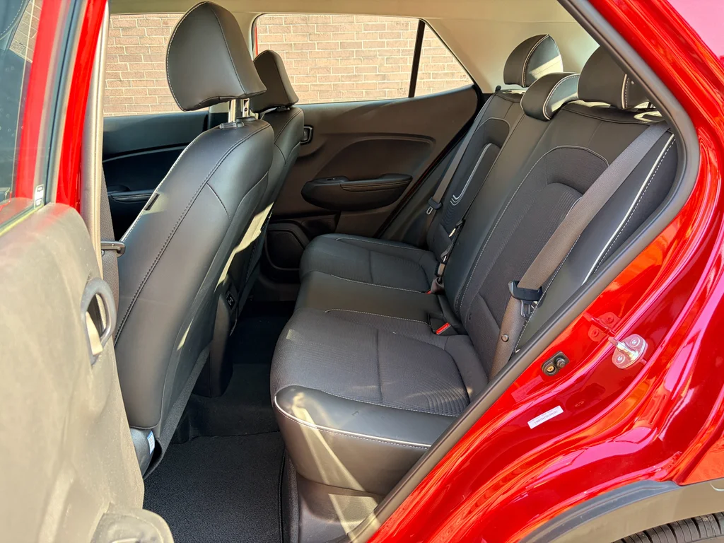 Used 2025 Ultimate Red Hyundai Limited image 25