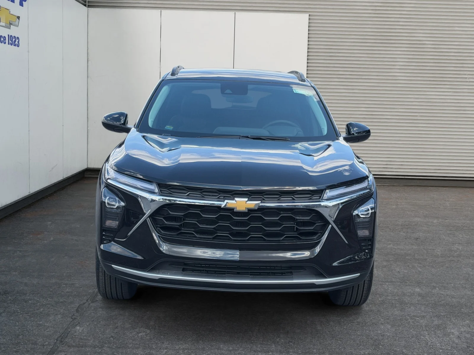 New 2026 Mosaic Black Metallic Chevrolet LT image 8