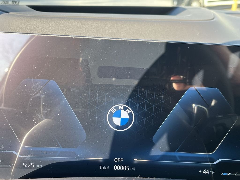 Used 2026 Gray Metallic BMW xDrive40i image 15