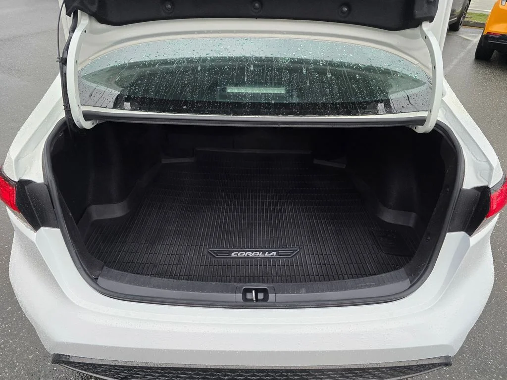 2021 Toyota Corolla SE - Photo 23