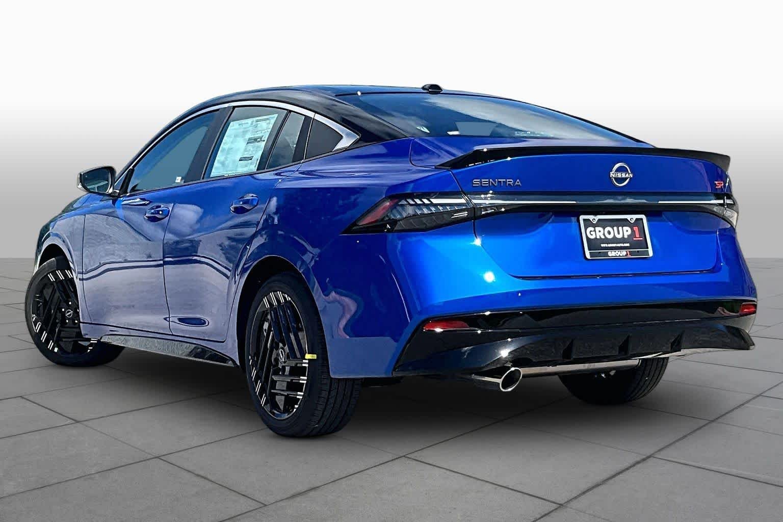 New 2026 Bluestone Pearl / Super Black Two-tone Nissan SR image 7