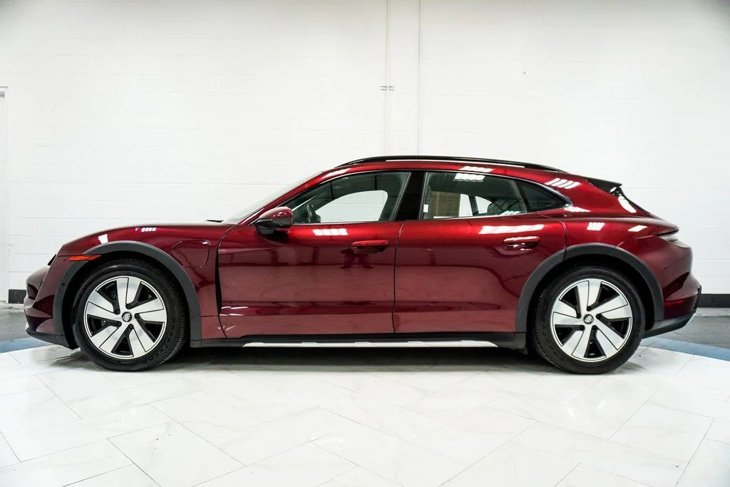Used 2022 Red Porsche 4 image 8