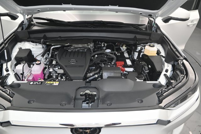New 2026 Wind Chill Pearl Toyota Limited image 19
