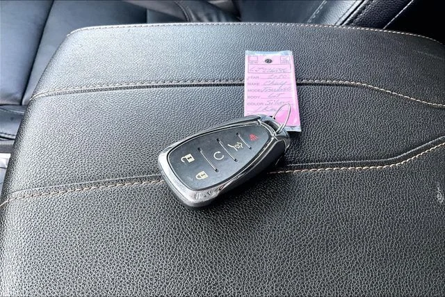 Used 2020 Silver Ice Metallic Chevrolet LT image 36