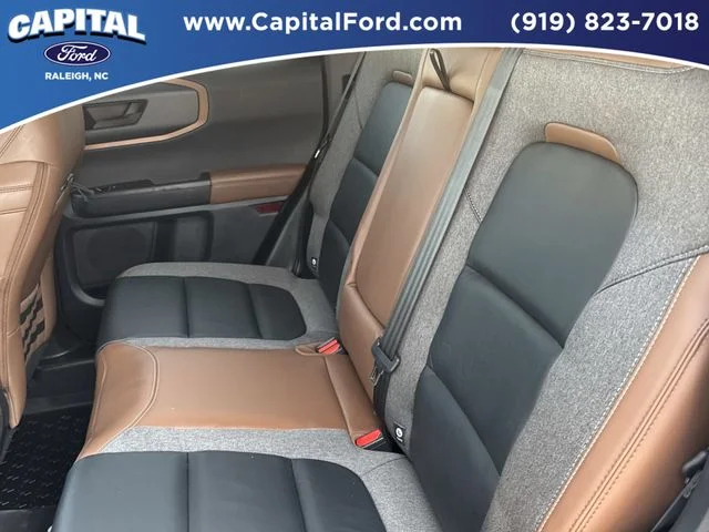 Used 2023  Ford Outer Banks image 18