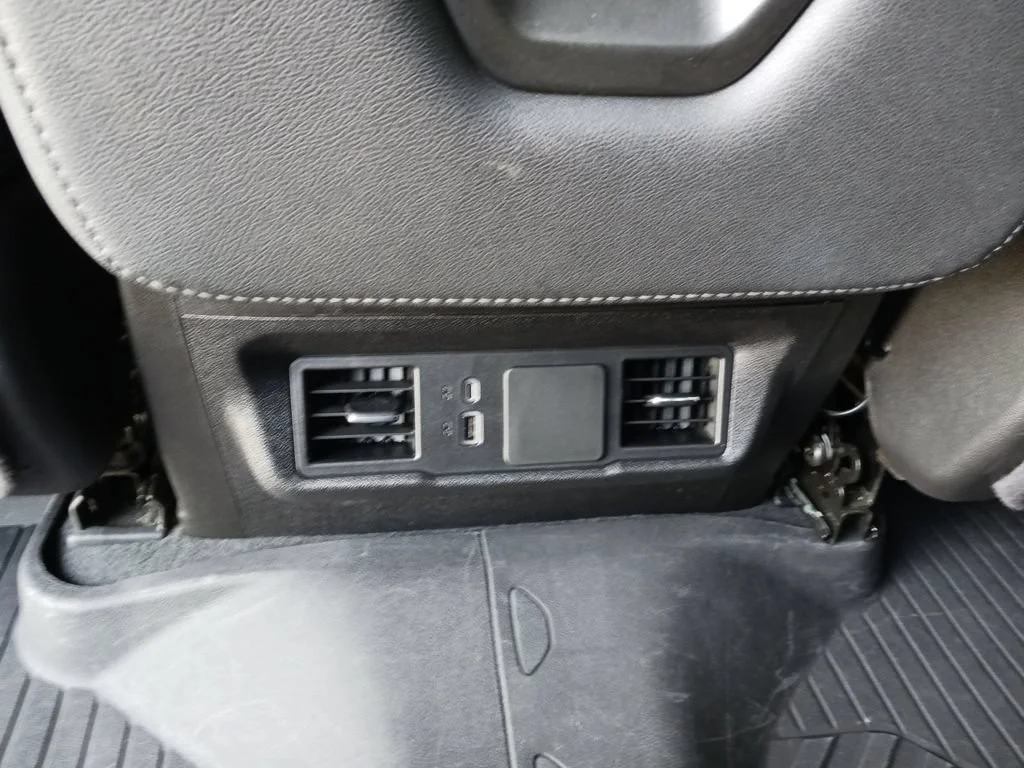 Used 2024 Summit White Chevrolet Custom image 22