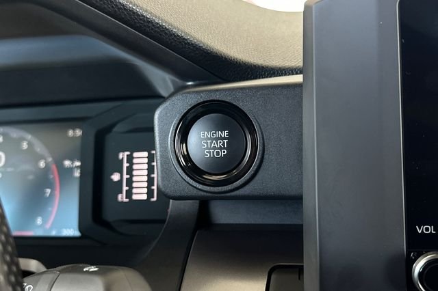 New 2026 Black Toyota  SR5 image 20