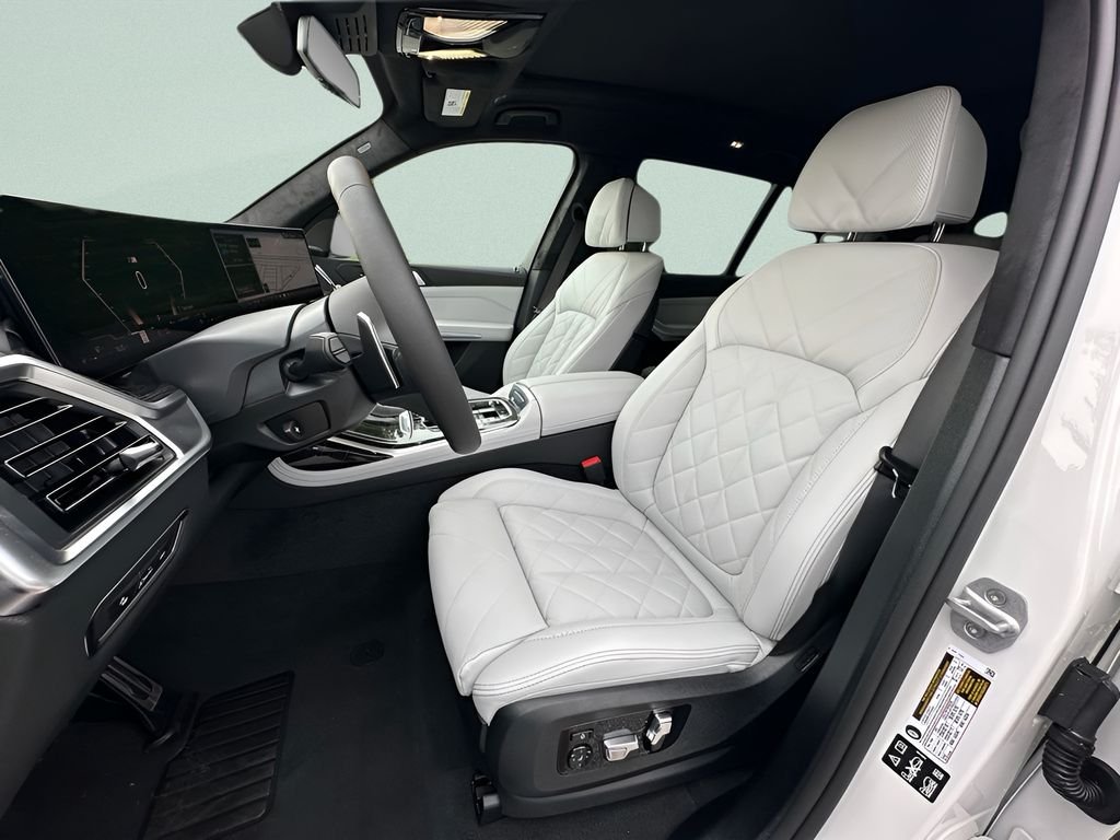 New 2027 Mineral White Metallic BMW xDrive40i image 10