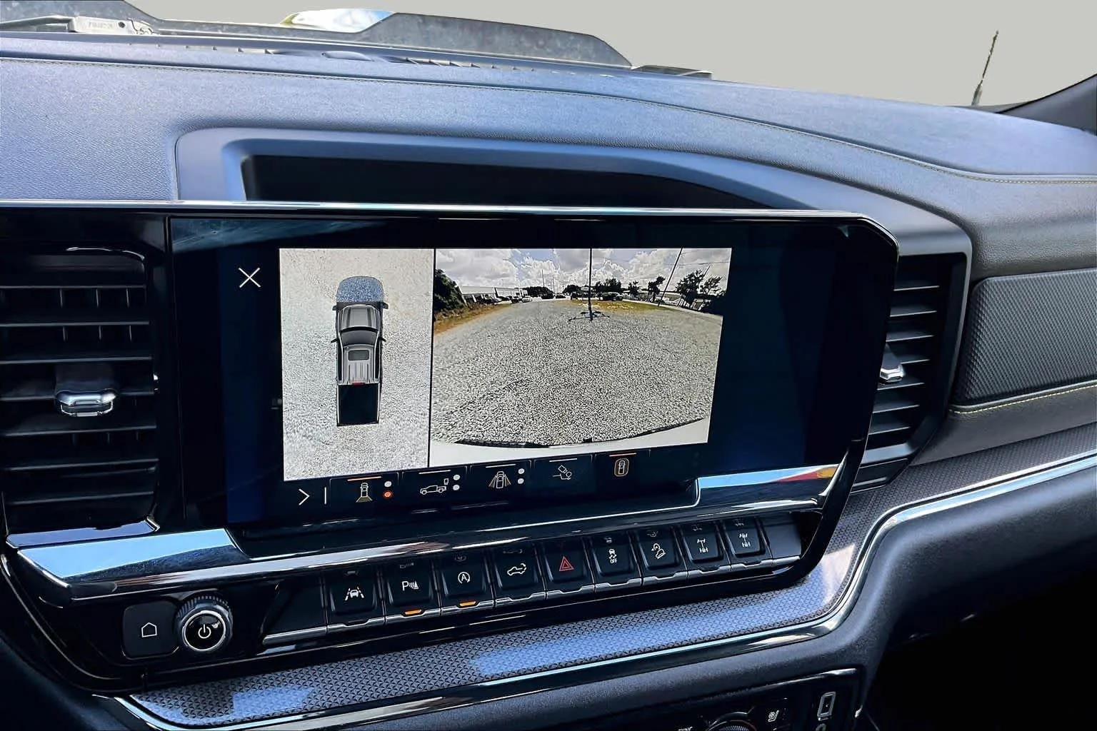 Used 2024 Slate Gray Metallic Chevrolet ZR2 image 27