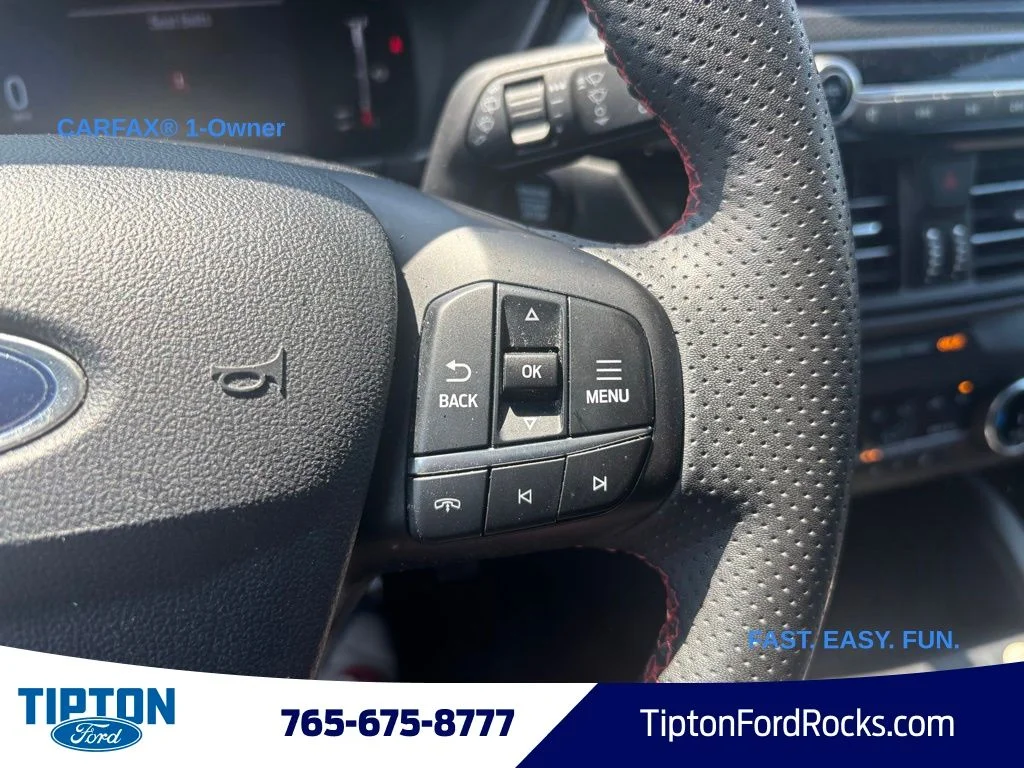 Used 2024 Gray Metallic Ford ST-Line image 9