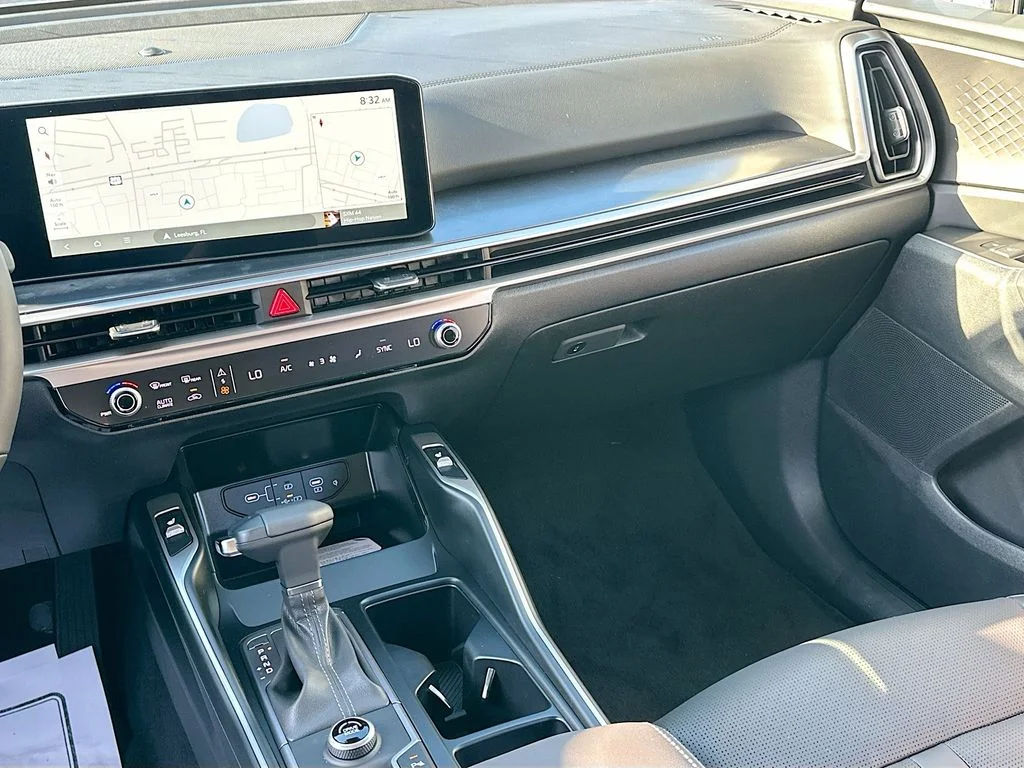 2026 Kia Sorento EX - Photo 23