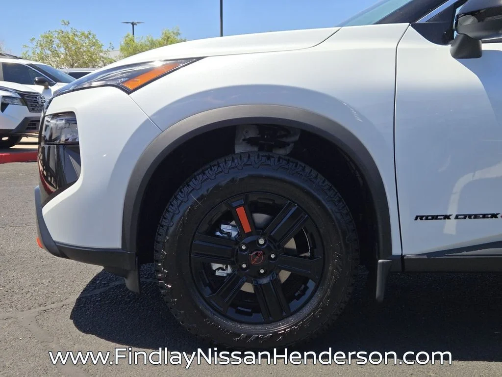 New 2026 Everest White Pearl TriCoat Nissan Rock Creek® image 10