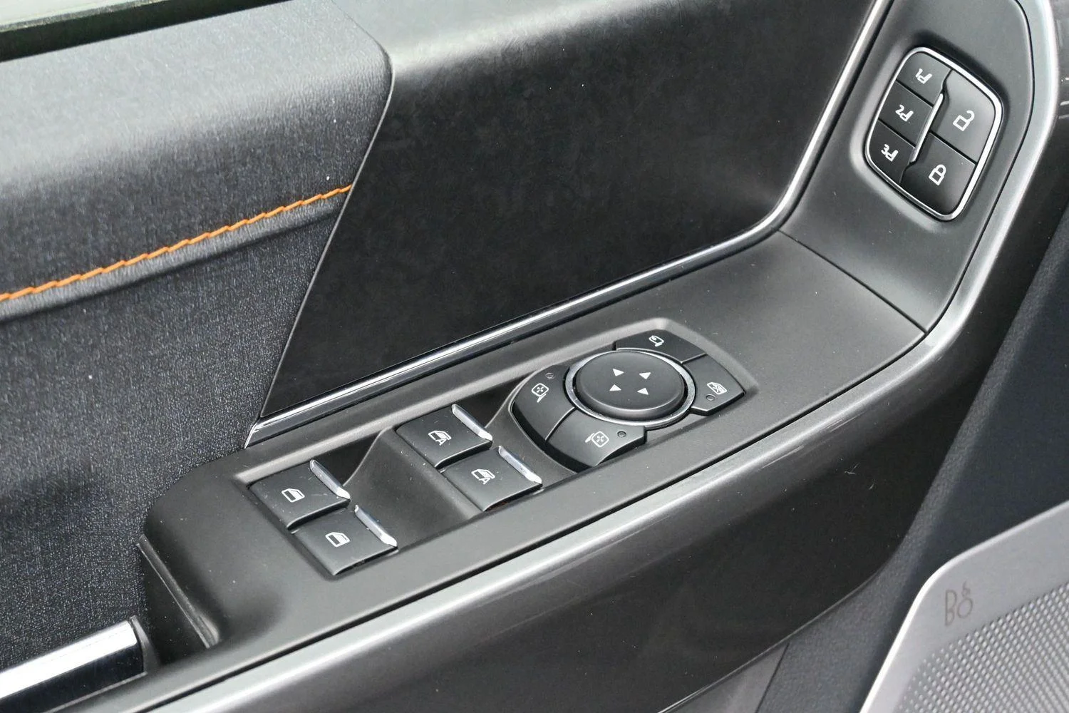 Used 2023 Iconic Silver Ford Tremor image 11