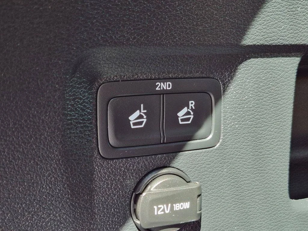 Used 2024 Gray Kia EX X-Line image 8