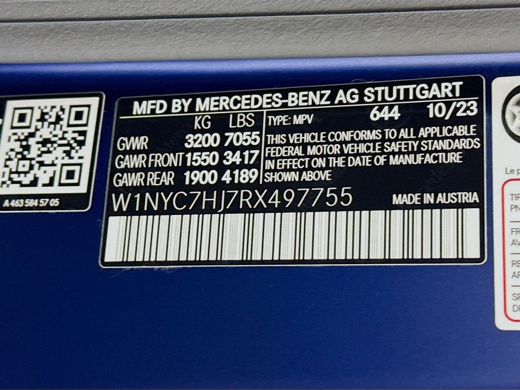 Used 2024 Blue Mercedes-Benz G 63 AMG® image 27