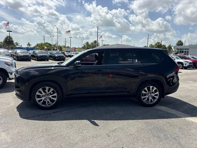 2024 Toyota Grand Highlander Limited - Photo 16