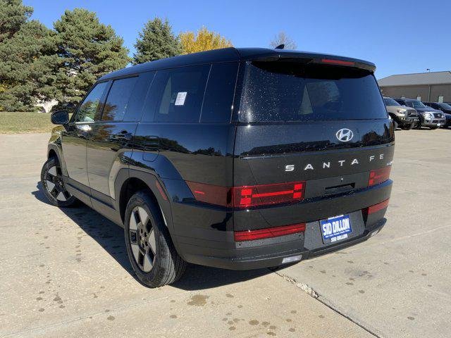 New 2026 Phantom Black Hyundai SE image 3