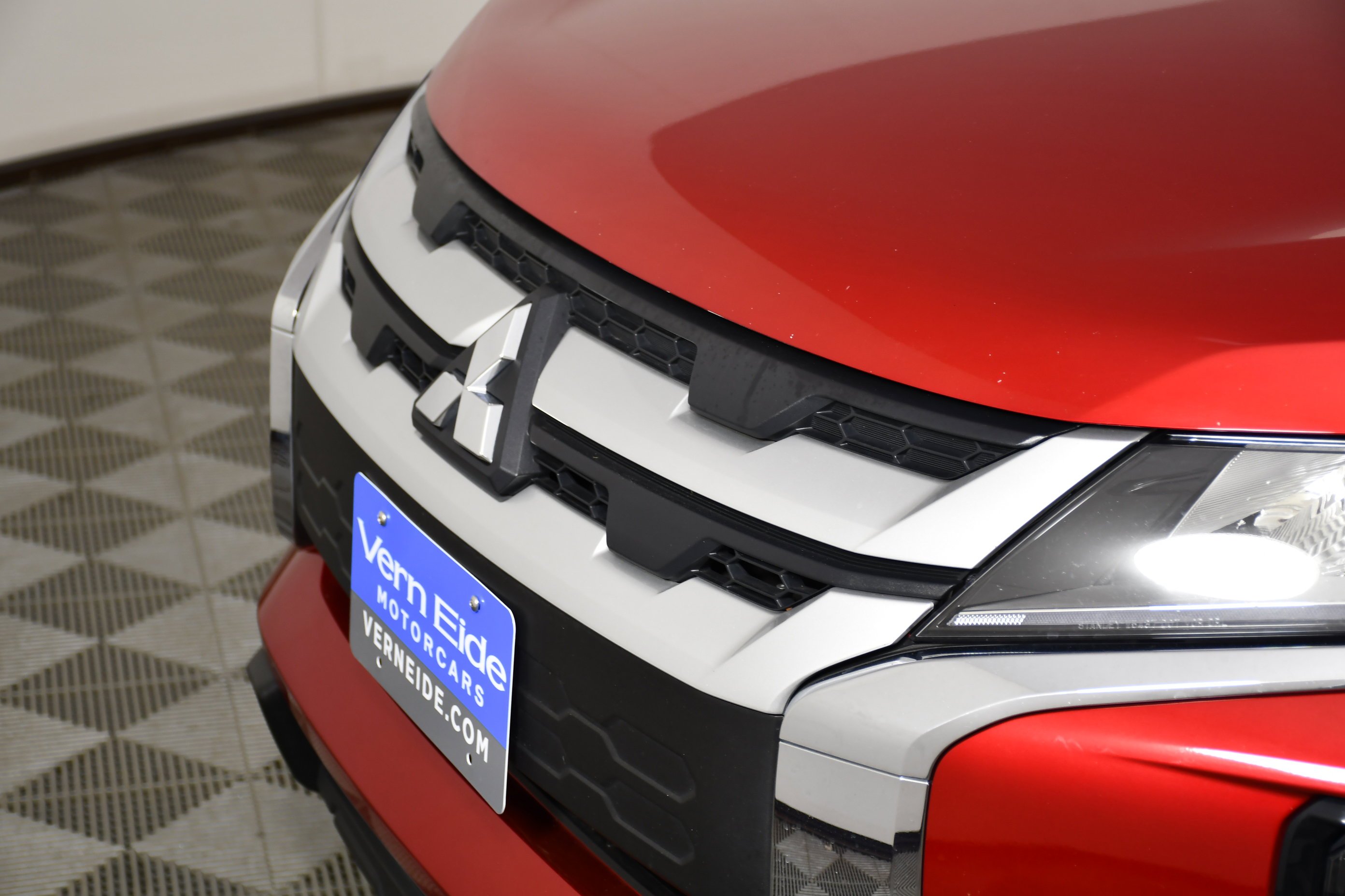 Certified Used 2024 Gray Mitsubishi ES image 11